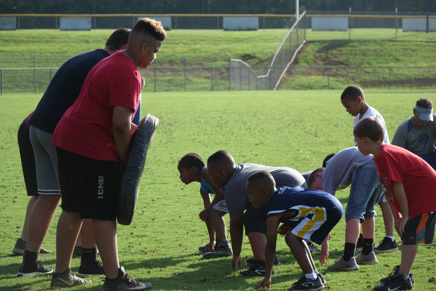 Magna Vista football camp
